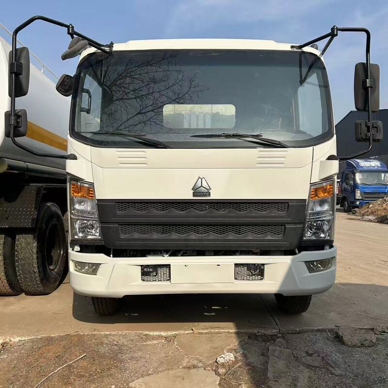 Directly Supplied 6-Meter Square Sinotruk Howo Light Truck for Bulk Cargo Transport and Transfer, Brand New In-Stock Supply Directly Supplied 6-Meter Square Sinotruk Howo Light Truck for Bulk Cargo Transport and Transfer, Brand New In-Stock Supply