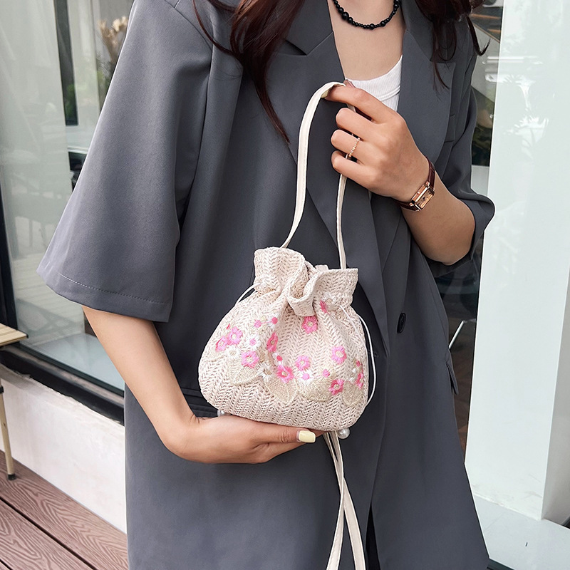 bags新款碎花草編抽帶水桶包2024夏季簡約女士單肩包手提包女包包