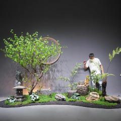 大型模擬ベルツリー、馬酔木、緑の植物、景観装飾、岩の植物、流水、屋内中庭、窓の造園