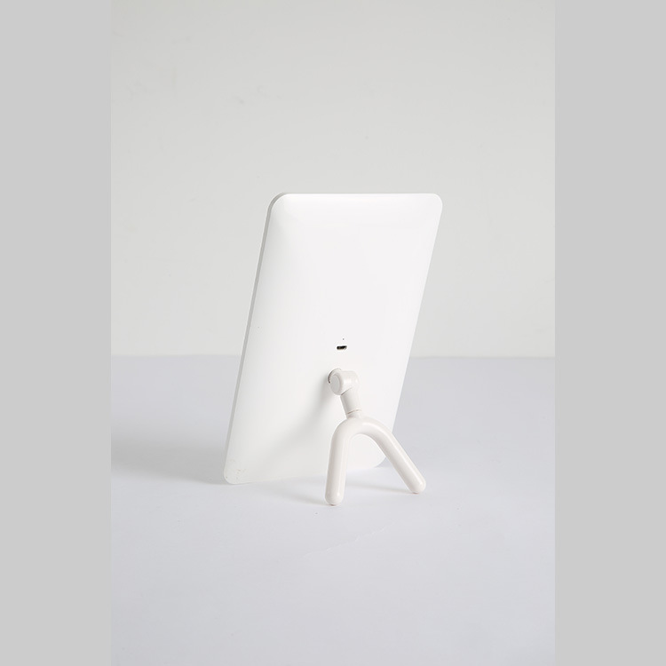 圆弧支架方镜美妆灯创意夜灯便携可动三挡护眼照明y底方镜镜灯