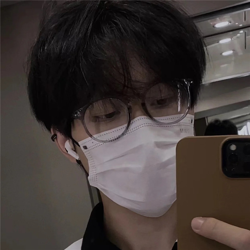 2021 Nuevo estilo coreano gafas de luz anti-azul marco personalizado en forma de T ins moda retro gafas lisas gafas de moda marco