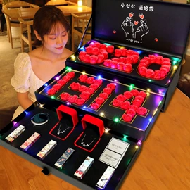 创意礼品套装;鲜花花艺制品;节庆用品