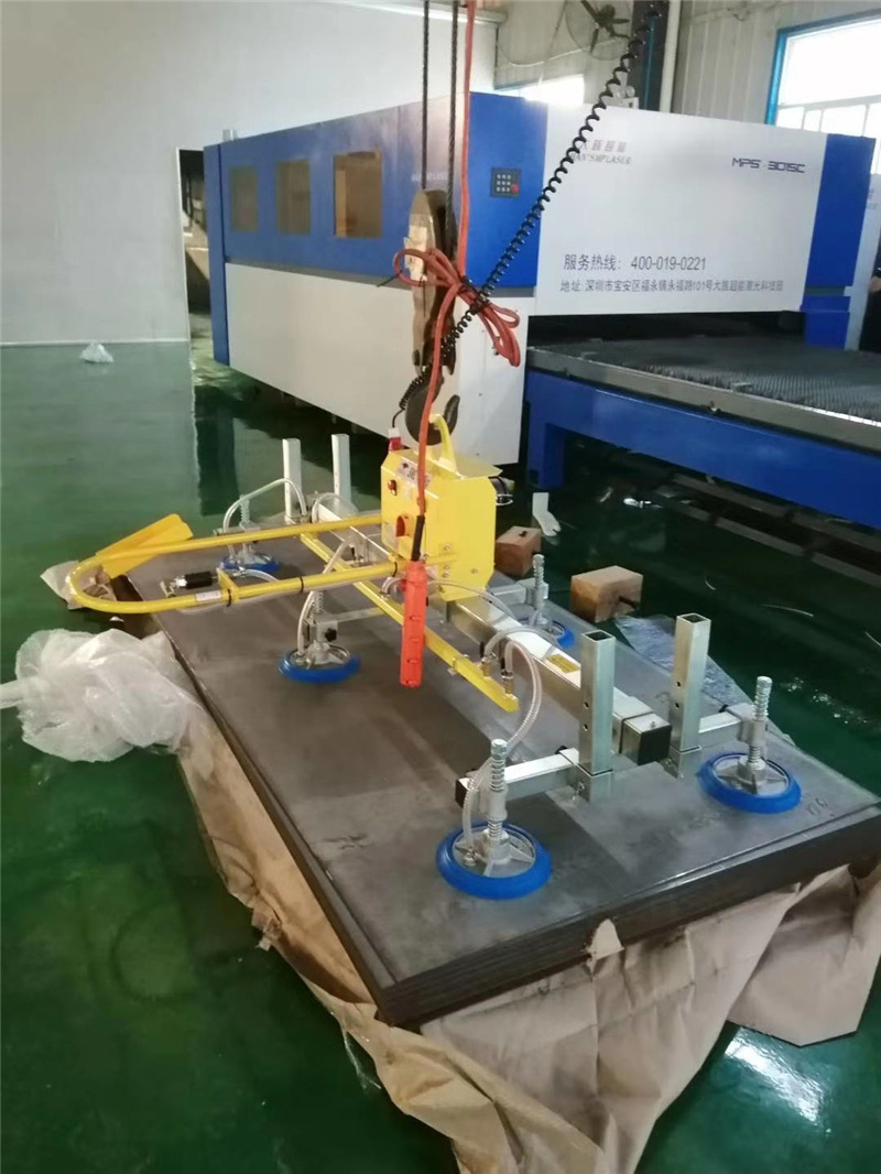 激光切割上料机不锈钢板材吸吊机真空吸盘提升机悬臂吊500kg吊具