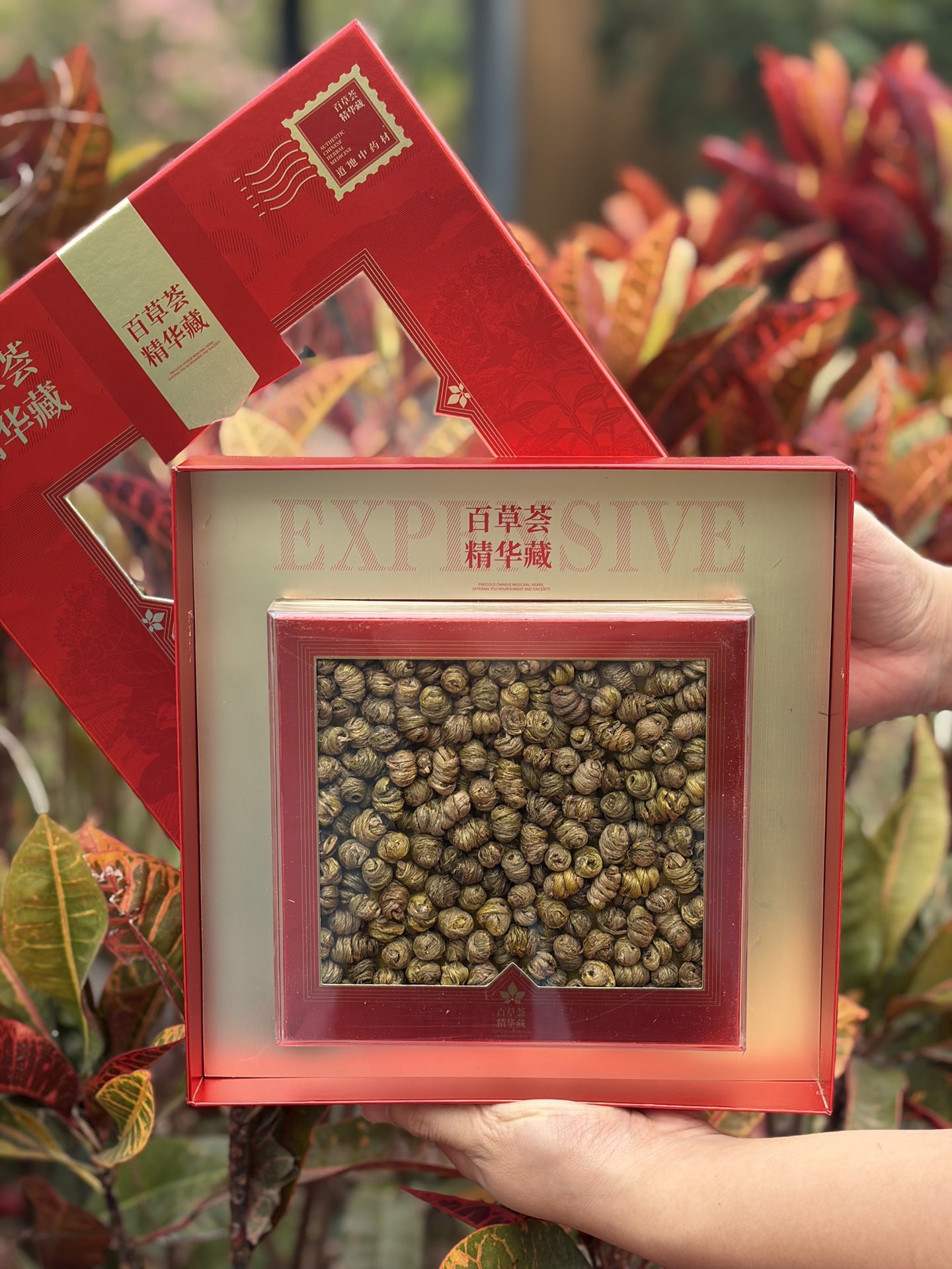 Dried Dendrobium Gift Box Shi Hu 150g Premium Tiepi Fengdou Herbal Wellness Gift key features