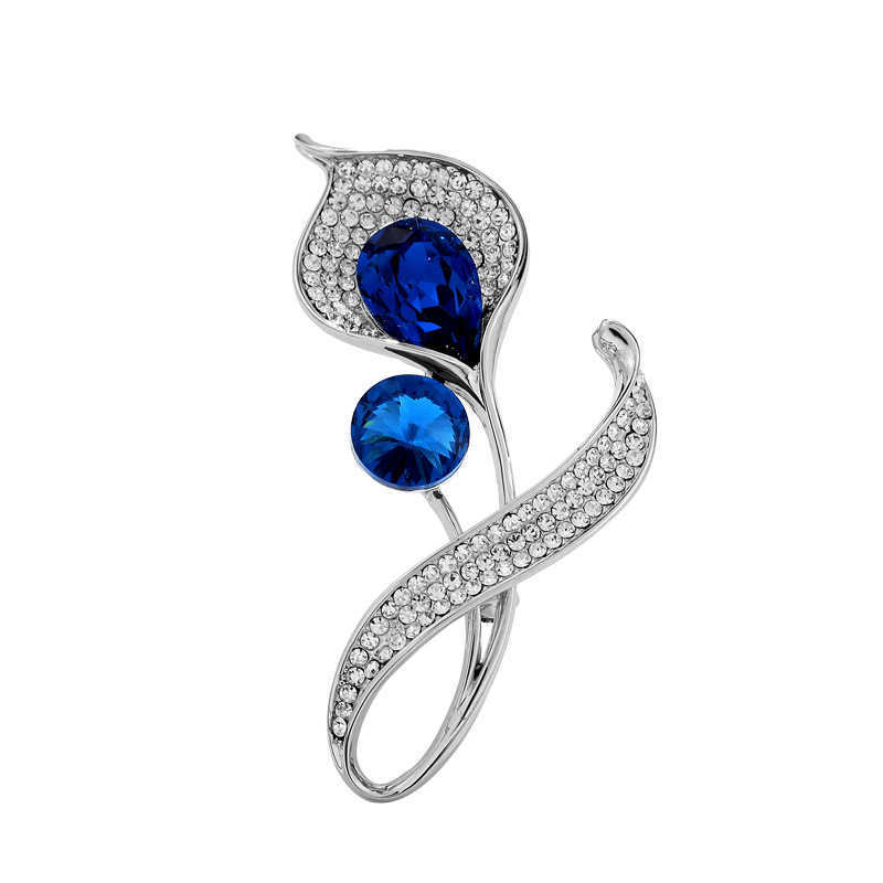 Elegante bloemvormige broche met kristallen voor dames chic_voghion.com