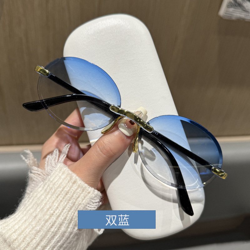 더블 블루 필름