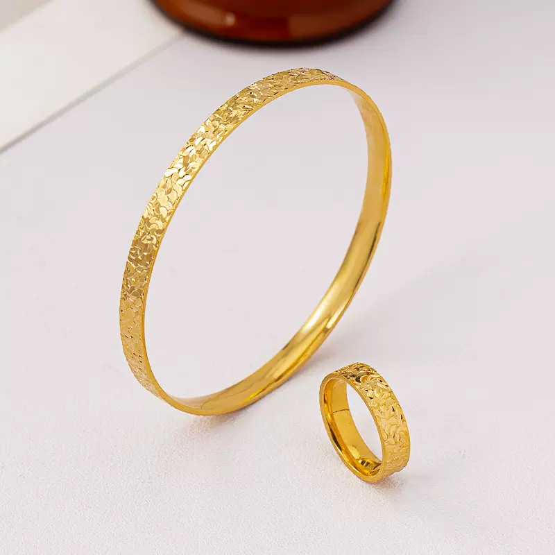 新款凹凸亮面鳞片碎碎冰手镯手环时尚设计感小众简约闭口手饰批发