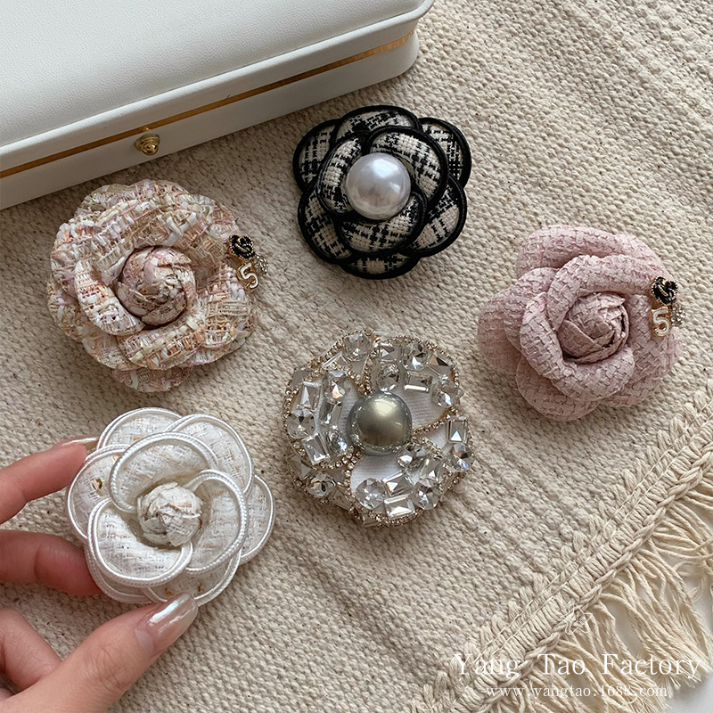 Broche de flores de estilo francés de alto grado de estilo de moda retro perlas accesorios de flores de pecho ropa chaqueta broche de pecho