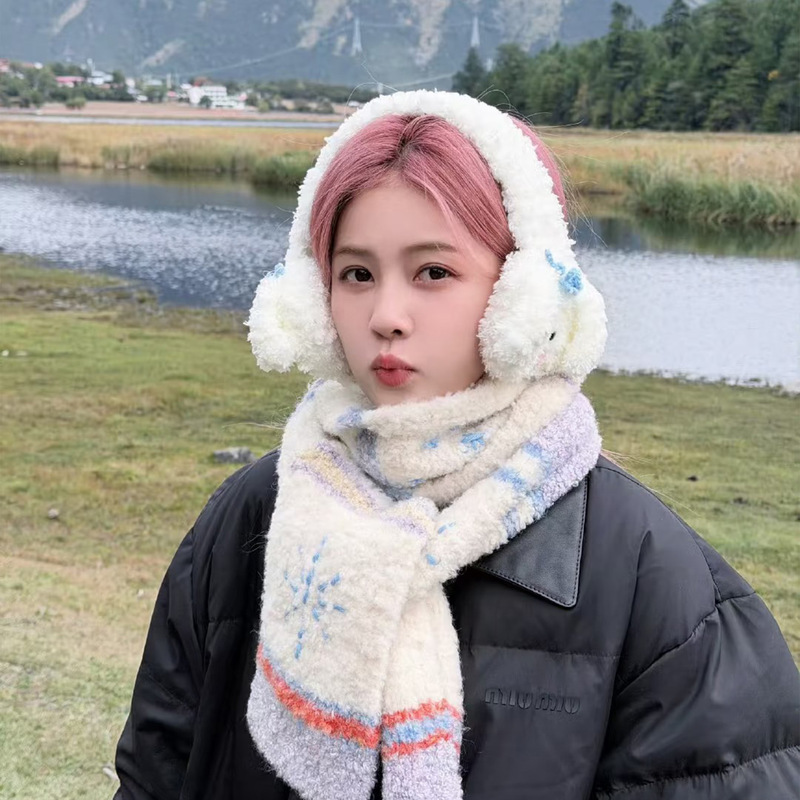 25 Autumn and Winter New Style White Dew Same Style Scarf Plush Knitted Scarf Soft and Comfortable Skin-Friendly Korean Style High-End Towel