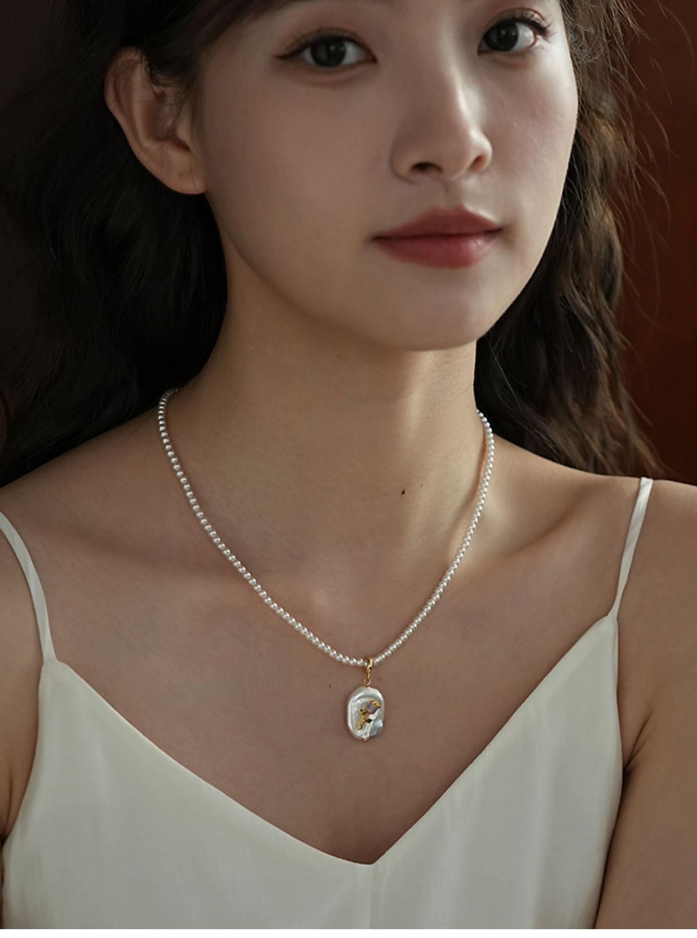 13g Weight Imitation Pearl Pendant Material Pendant Necklace Classification Beaded Chain Chain Type 1 Piece Quantity Holiday Occasion Imitation Pearl, Copper Material Flower Pattern All Seasons Season Women's Gender Beaded Design Vacation, Simple Style Style Vacation Simple Style Flower Imitation Pearl Copper Beaded Chain Beaded Necklaces Wholesale 12