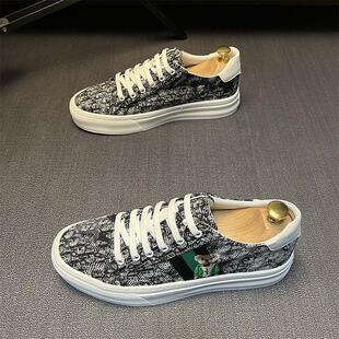 �ֹ���Ь�ļ��¿���ٴ�ܛ��һ�_�ŷ���Ь����С�����e�\�Ӱ�Ь