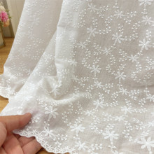 蕾丝布料ins夏季全棉服装绣花面料DIY女装棉布全棉镂空刺绣布料