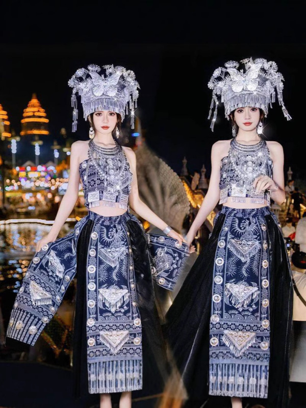 新款异域风情西双版纳苗疆少女民族凤凰古城网红旅拍写真摄影服装|undefined