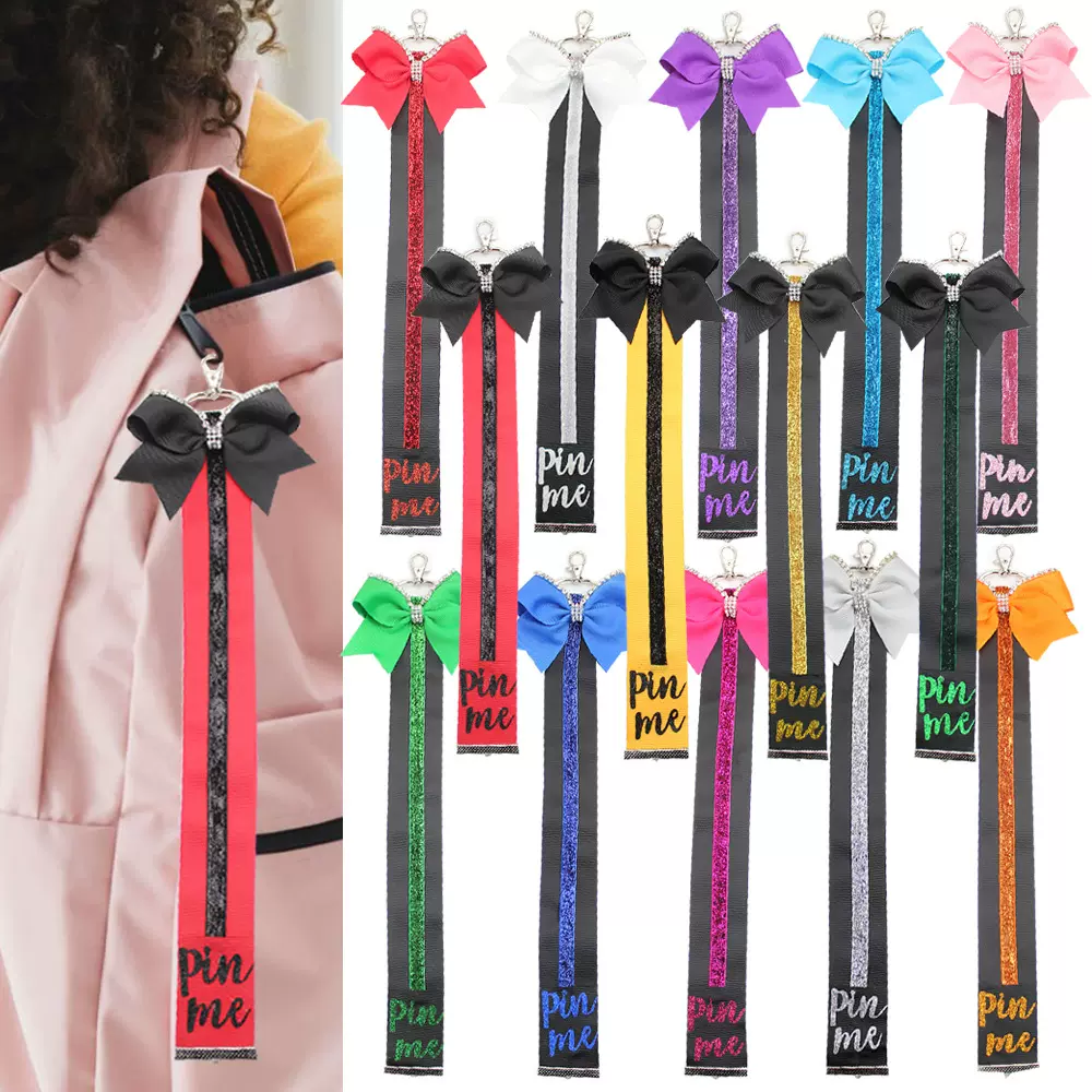 跨境亚马逊爆款同款啦啦队钥匙扣Pin me钥匙扣儿童书包挂饰运动风