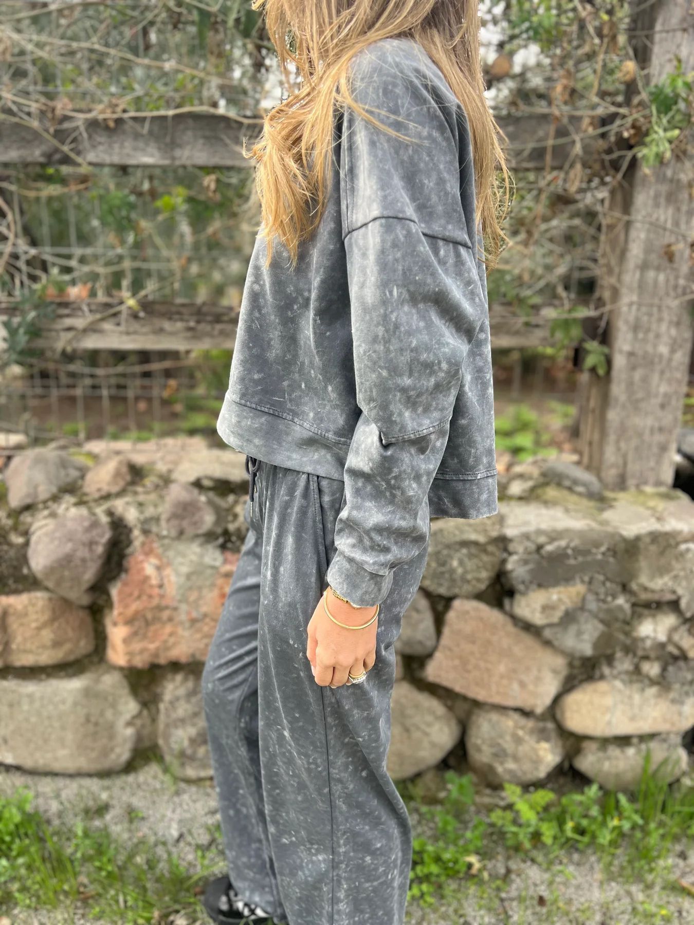 2025 European And American Cross-Border Hot-Selling New Autumn Winter Women's Casual Versatile Lace-Up Round Neck Long_ecoleips.com