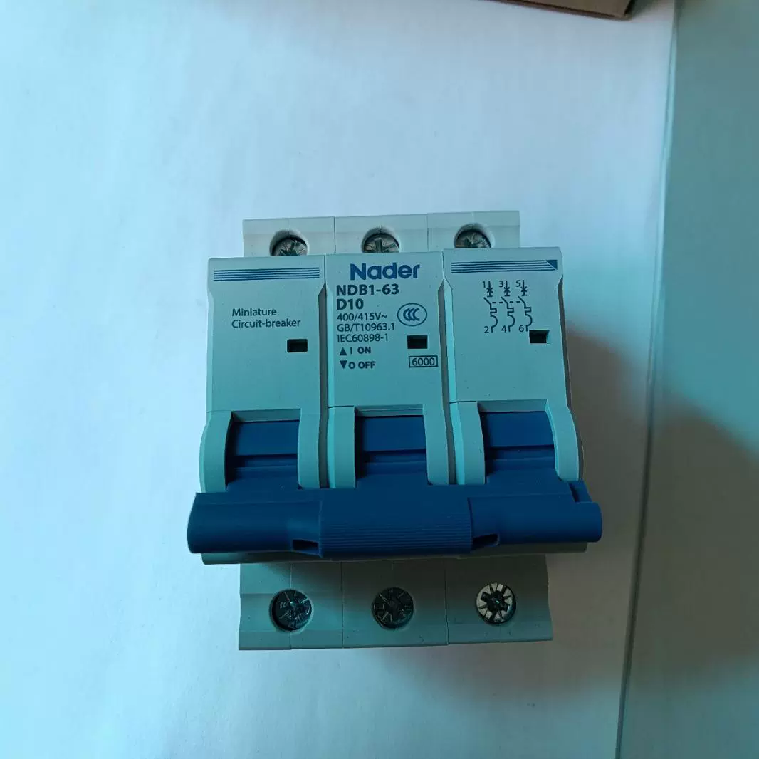 Новый оригинальный миниатюрный автоматический выключатель NDB1-63 3P D10A