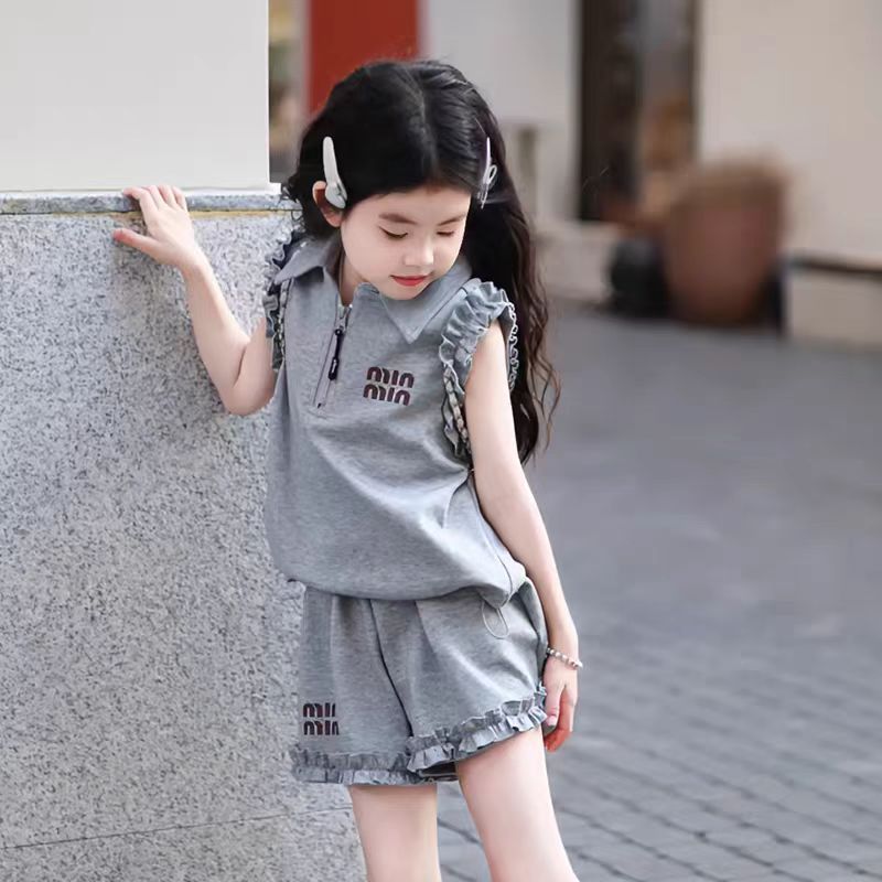 ネットセレブガール韓国風レーススーツ大きい子供用夏新作スタイルレターラペル半袖ショーツ2点セット