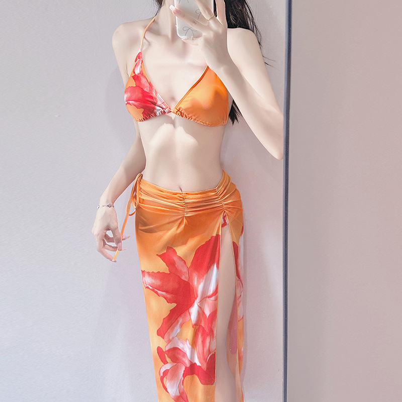 New Bikini Swimsuit Women's Three-Piece Vacation Slimming Long Skirt Split Gauze Skirt Hot Spring Swimsuit High-End Pure Lust Style
