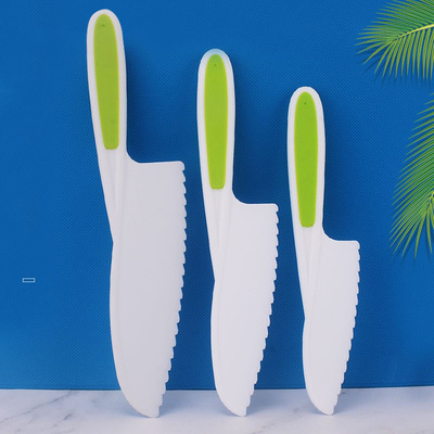 锯齿蛋糕刀安全水果刀幼儿园切蔬菜刀面包刀三件套儿童塑料水果刀