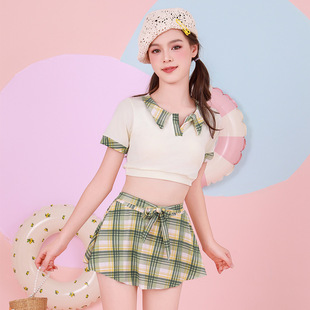 New version of split little princess cuhk children's short sleeve plaid small fresh students hot spring vacation women's swimwear wholesale
