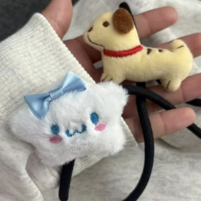 新款毛绒卡通多巴胺小狗配件DIY胸针发饰服饰装饰辅料现货批发