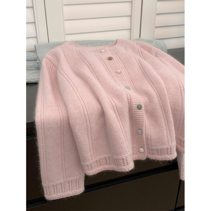 2024 Women's Autumn and Winter Sweater Coat Cashmere Base Top French Pink Chanel Knitted Cardigan
