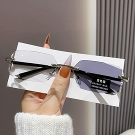 老花镜;太阳镜;眼镜盒/包