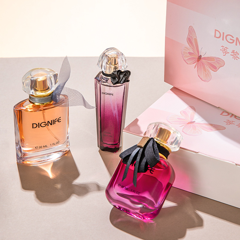 Li Fei, la ciudad belleza perfume de tres piezas, perfumes duraderos, fragancia fresca, estudiantes, caja de regalo de nicho al por mayor image 4