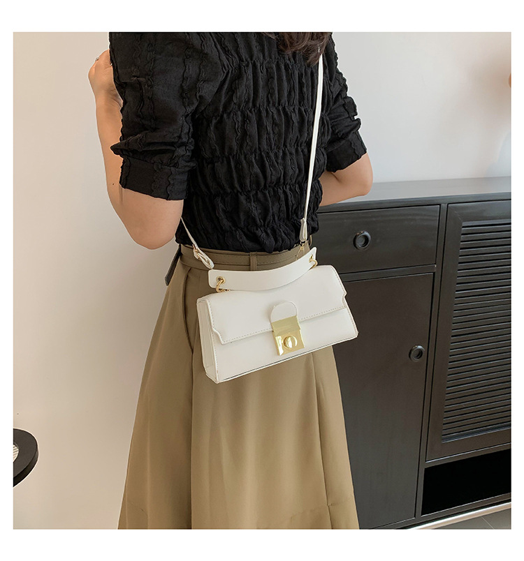 422g Weight Lock Fashion Element Lock clasp Closure Type Single Shoulder Strap Strap Type Square Bag Bags Type Daily, Street Occasion Pu Leather Material Solid Color Pattern All Seasons Season Women's Gender Elegant, Streetwear Style Square Shape Small Size Women's Small Pu Leather Solid Color Elegant Streetwear Lock Square Lock Clasp Square Bag 4