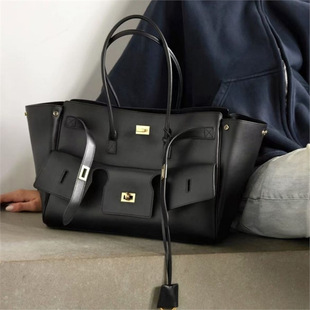 �߰汾26��B���¿�Bel AirţƤ���ذ����e�������μ�ͨ�ڰ������