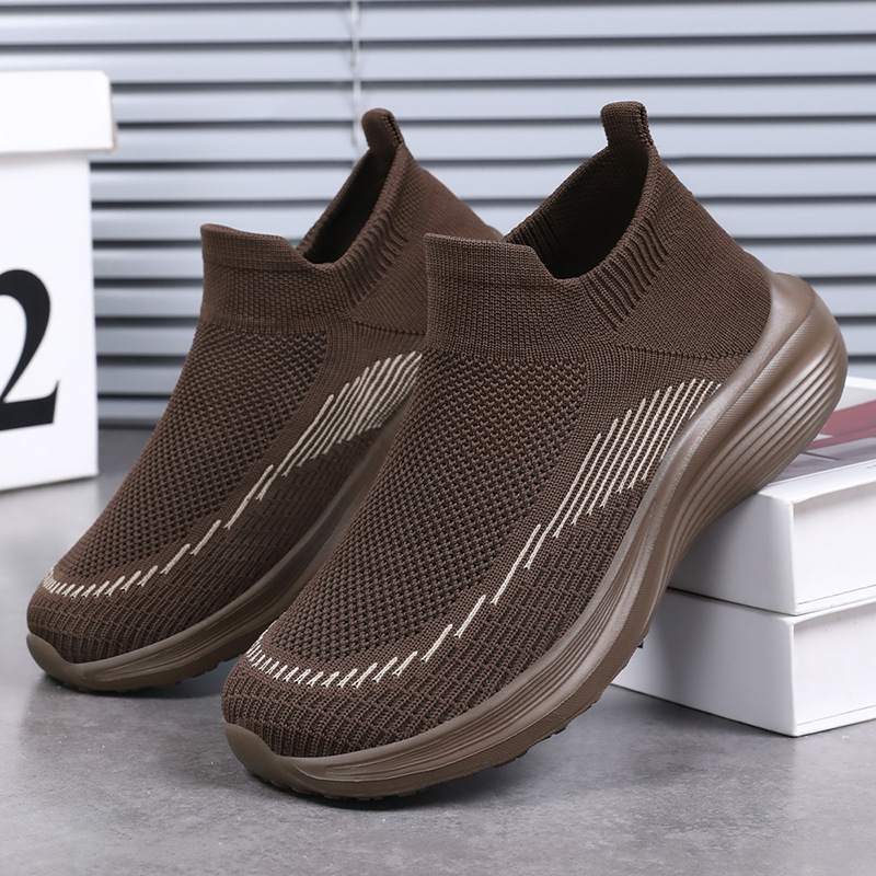 Zapatos mujer todo fósforo primavera nuevo estilo volador tejido transpirable zapatos casuales calcetines de un pie zapatos de madre de suela blanda al por mayor