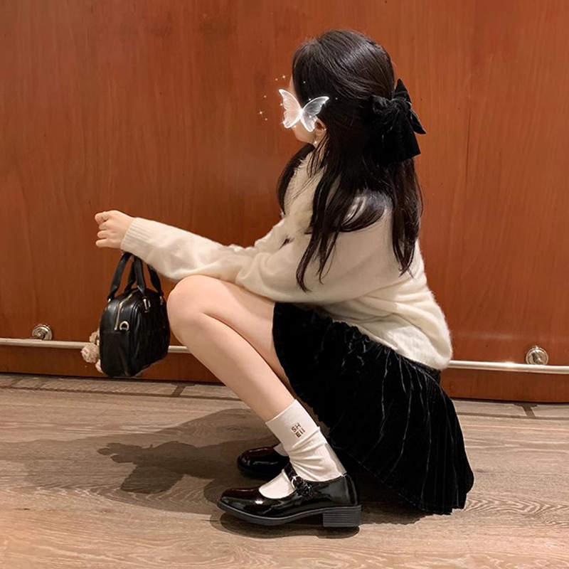 Suzanne, el mismo nuevo estilo de primavera japonés, zapatos de talón grueso, zapatos de una sola mujer, zapatos de cuero Lefour.