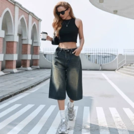 女式牛仔裤;女士牛仔外套;半身裙