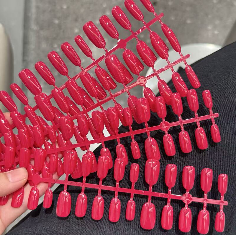 Rose red press-on nails, solid color, simple and versatile for everyday wear, enhances skin tone, high-end nails Y13 Rose red press-on nails, solid color, simple and versatile for everyday wear, enhances skin tone, high-end nails Y13