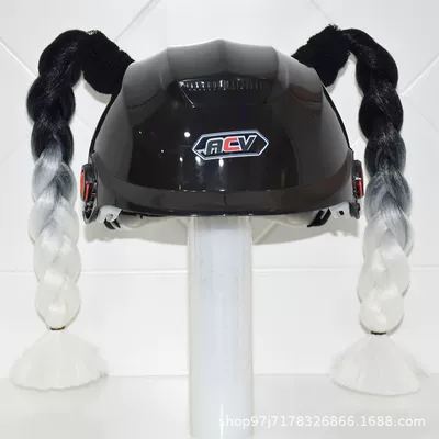 Motosiklet dəbilqələri | Full Helmet, Delivery - pair-of-black-and-white-short-braids