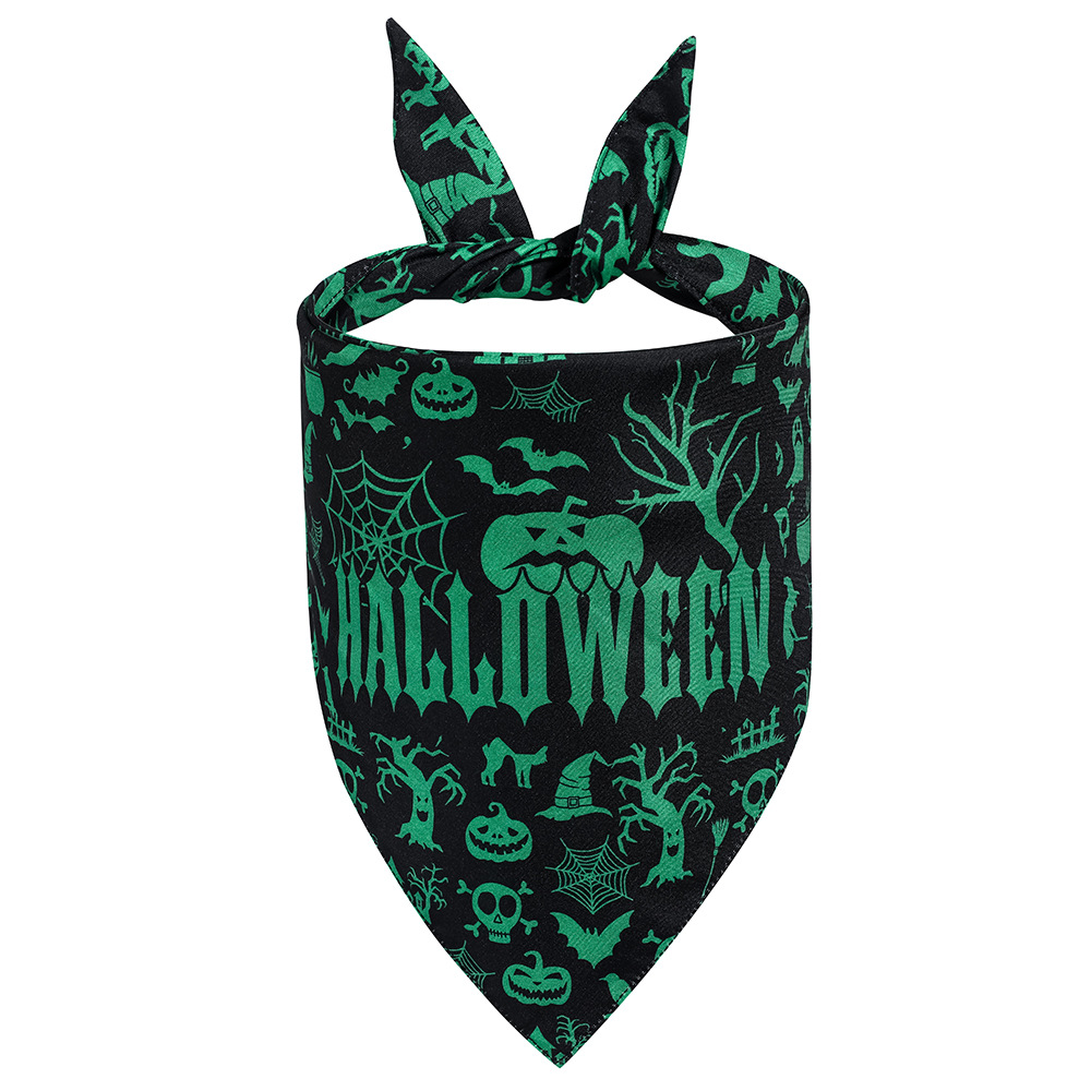 Fabricante en stock transfronterizo exclusivo para mascotas bufanda perro saliva toalla mascota Toalla de triángulo de Halloween mascota Toalla de saliva
