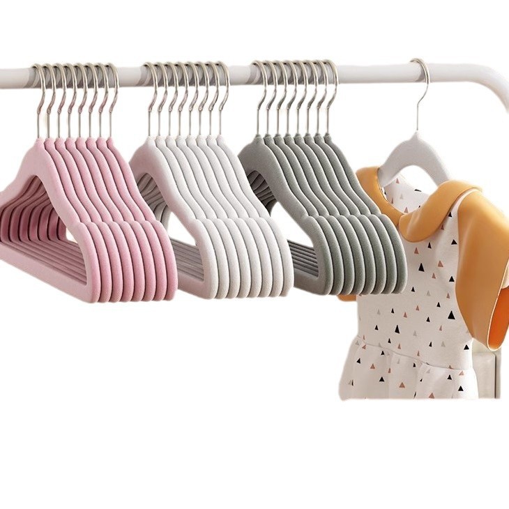 Perchas para niños, artefactos de almacenamiento antideslizantes que no dejan marcas para bebés, perchas flocadas para niños pequeños