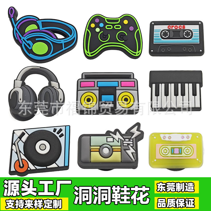 Cross-border hole shoes decoration accessories hole shoes flower shoe buckle PVC cartoon garden shoes accessories earphone tape Cross-border hole shoes decoration accessories hole shoes flower shoe buckle PVC cartoon garden shoes accessories earphone tape