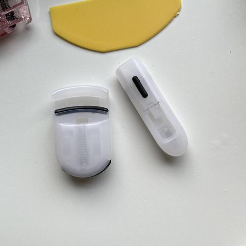 Xiaojiu Classmate Manual Portable Curling Long-lasting Eyelash Curler with Replacement Pad Mini Partial Eyelash Curler