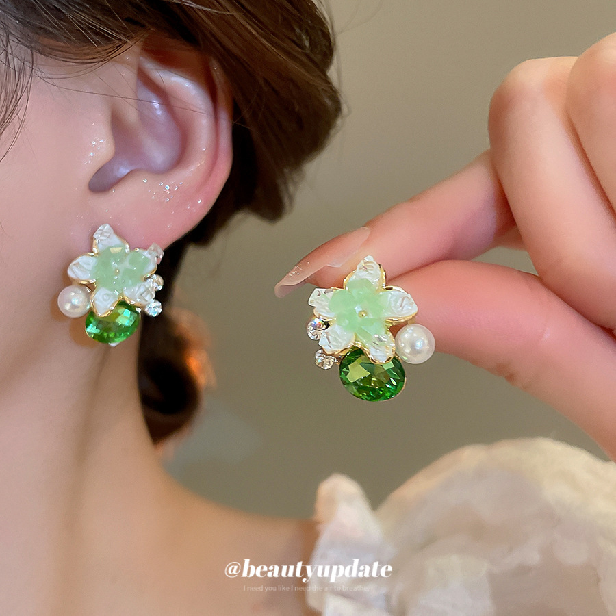 Pendientes de perlas de flor de cristal de diamantes con aguja de plata Pendientes de alta calidad Pendientes pequeños y frescos para mujer