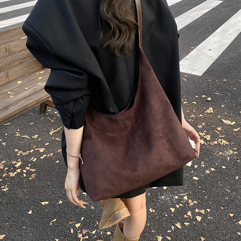 秋冬2025新款韩版慵懒风麂皮绒大包包女通勤单肩水桶包斜挎子母包|undefined