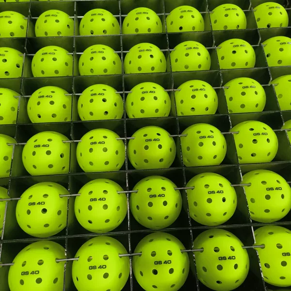 Pe Molded Integrated 74mm 40-Hole Pickleball Ball, Professional Competition Grade, Cross-Border Hot-Selling, High Elasticity