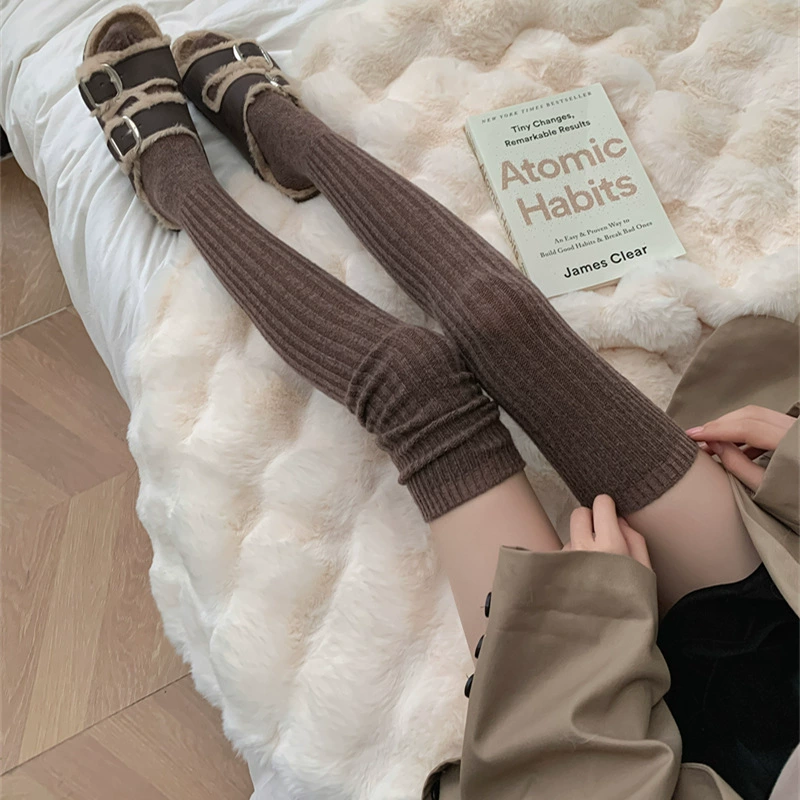 Женские носки для осени и зимы, новые кашемировые однотонные длинные носки выше колена, длинные женские носки в стиле инс.