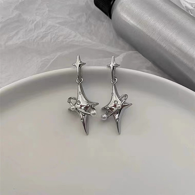 星体系列星芒镶钻耳环女小众设计感高级耳饰中性银针新款中性耳钉