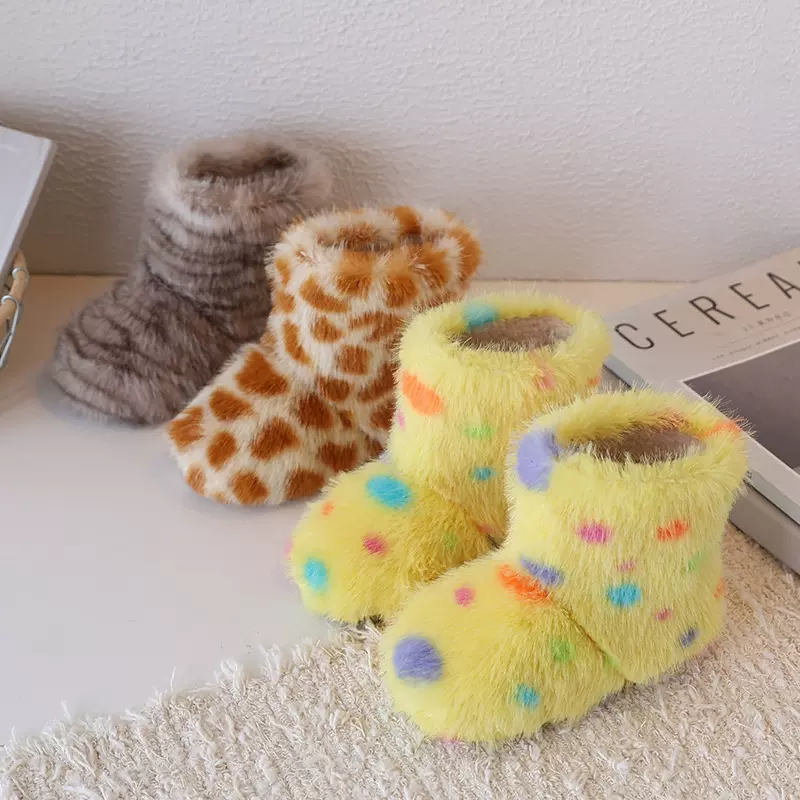 批发定制韩版儿童毛毛靴冬季外穿加绒保暖男童雪地靴可爱女童靴子