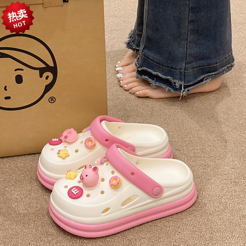Можно носить толстые подошвы для увеличения пещерных туфель для женщин летом новый мультфильм милый поросенок на пляже нескользкие холодные тапочки