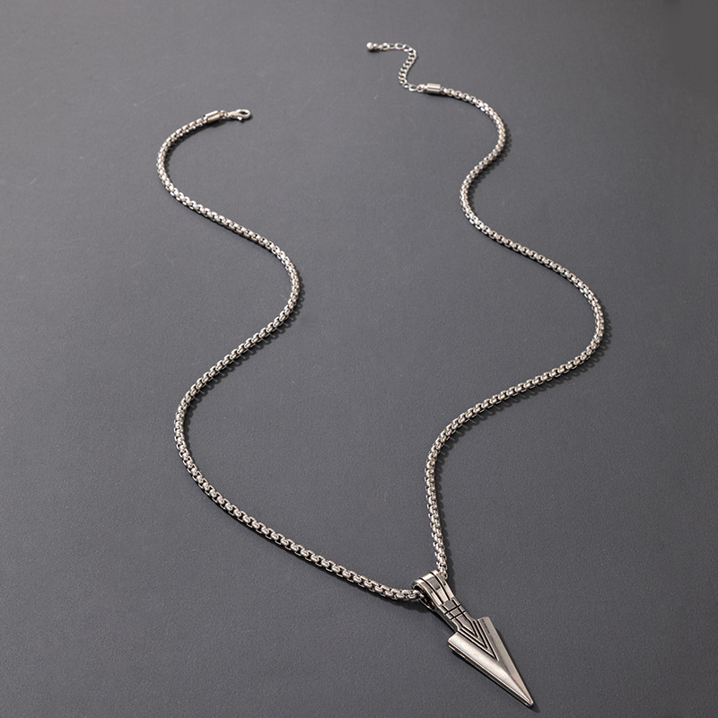 2021 New European and American Autumn Punk Necklace Hip Hop Fashion Metallic Single Layer Necklace T