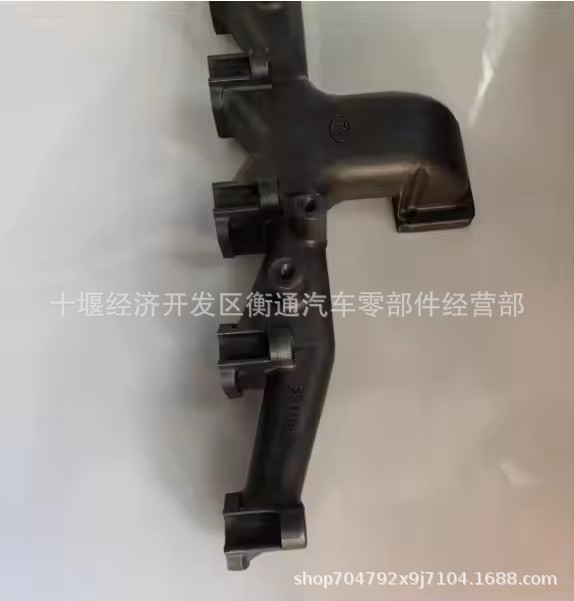 Cummins 6Bt Engine Exhaust Manifold 3906660