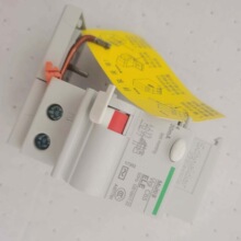 ʩ�͵�©�籣������MULTI 9 VIGI C65 ELE 40A 2P 17302�ֻ�