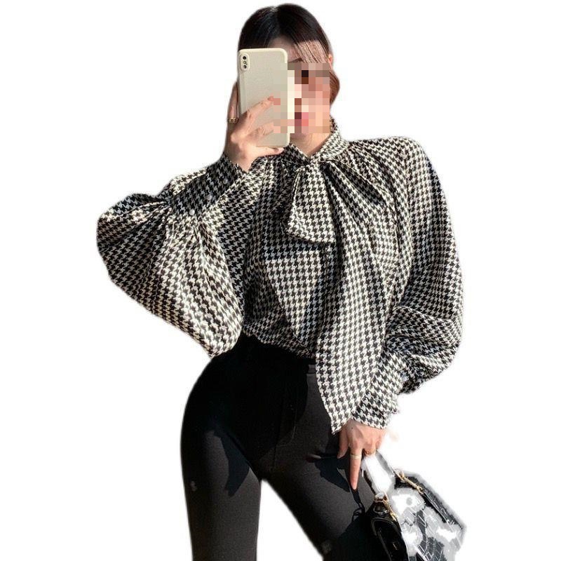 Autumn base design shirt with bow